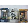 Image 1 : BASEBALL HOCKEY AND GOLF FIGURE IN BOX