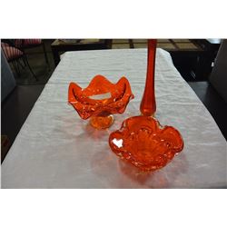 TWO ART GLASS BOWLS AND VASE