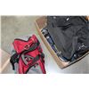 Image 1 : BOX OF CARRY ON HAND BAGS