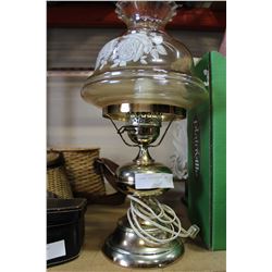 VINTAGE LOOK ELECTRIC LAMP
