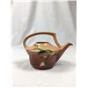 Roseville Snowberry Teapot - 17p