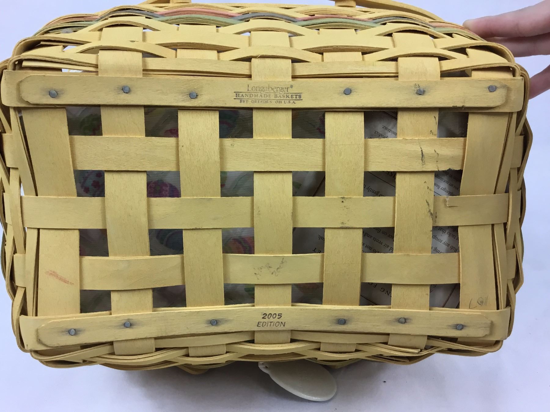 2005 Easter Longaberger Basket W Cloth And Plastic Liner