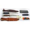 Image 1 : BOX LOT KNIVES