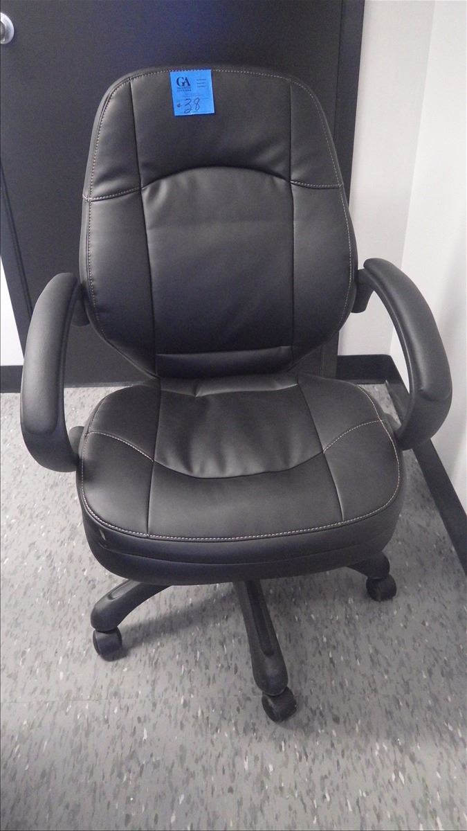 High End Black Leather Boardroom Chairs On Wheels