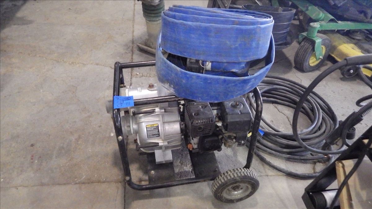 7 HP POWER FIST GAS WATER PUMP WITH HOSE. 3" INLET AND OUTLET 264 GPM MAX FLOW