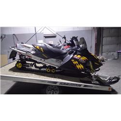 2004 SKIDOO MXZ ADRENALINE 800 HD VIN 2BPS282414V000352 WITH 7000KMS TOTALY REBUILT ENGINE 500 KMS S