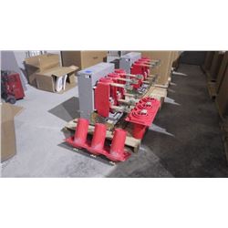 SQUARE "D" UNUSED MEDIUM VOLTAGE CIRCUIT BREAKER 4.76 KV COMPLETE WITH COUPLERS