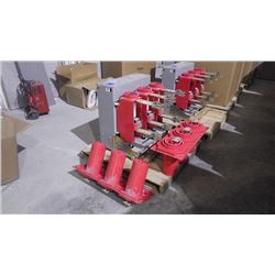 SQUARE "D" UNUSED MEDIUM VOLTAGE CIRCUIT BREAKER 4.76 KV COMPLETE WITH COUPLERS
