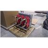 Image 1 : SQUARE "D" NEW UNUSED MEDIUM VOLTAGE CIRCUIT BREAKER 4.76 KV - NO COUPLERS