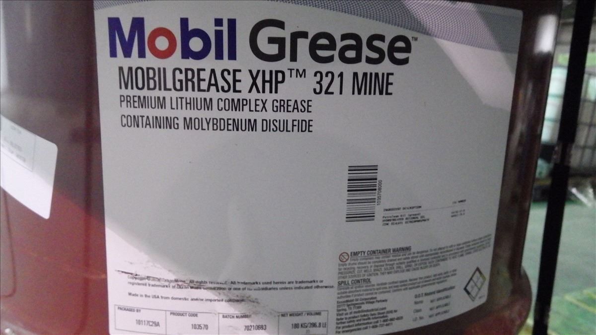 180KG DRUM OF MOBIL GREASE HXP 321 MINE PREMIUM LITHIUM COMPLEX GREASE