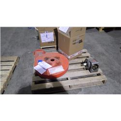 PALLET WITH REFRIGERANT COILS AND PUMP INSERT
