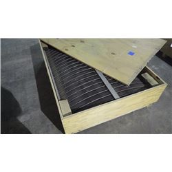 PALLET WITH GEORGIA PACIFIC SCREENING