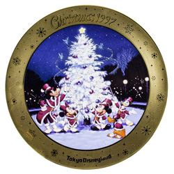 ディズニー クリスマスプレート 1983-1992(10枚) 今泉 Set of (16) Tokyo Disneyland Christmas Plates.