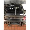 Image 2 : GAS CHARBROILER
