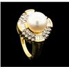 Image 4 : 0.60 ctw Diamond and Pearl Ring - 14KT Yellow Gold