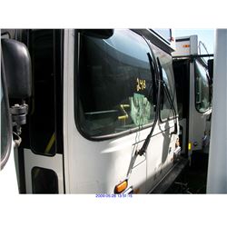 2003 - NEW FLYER D40LF