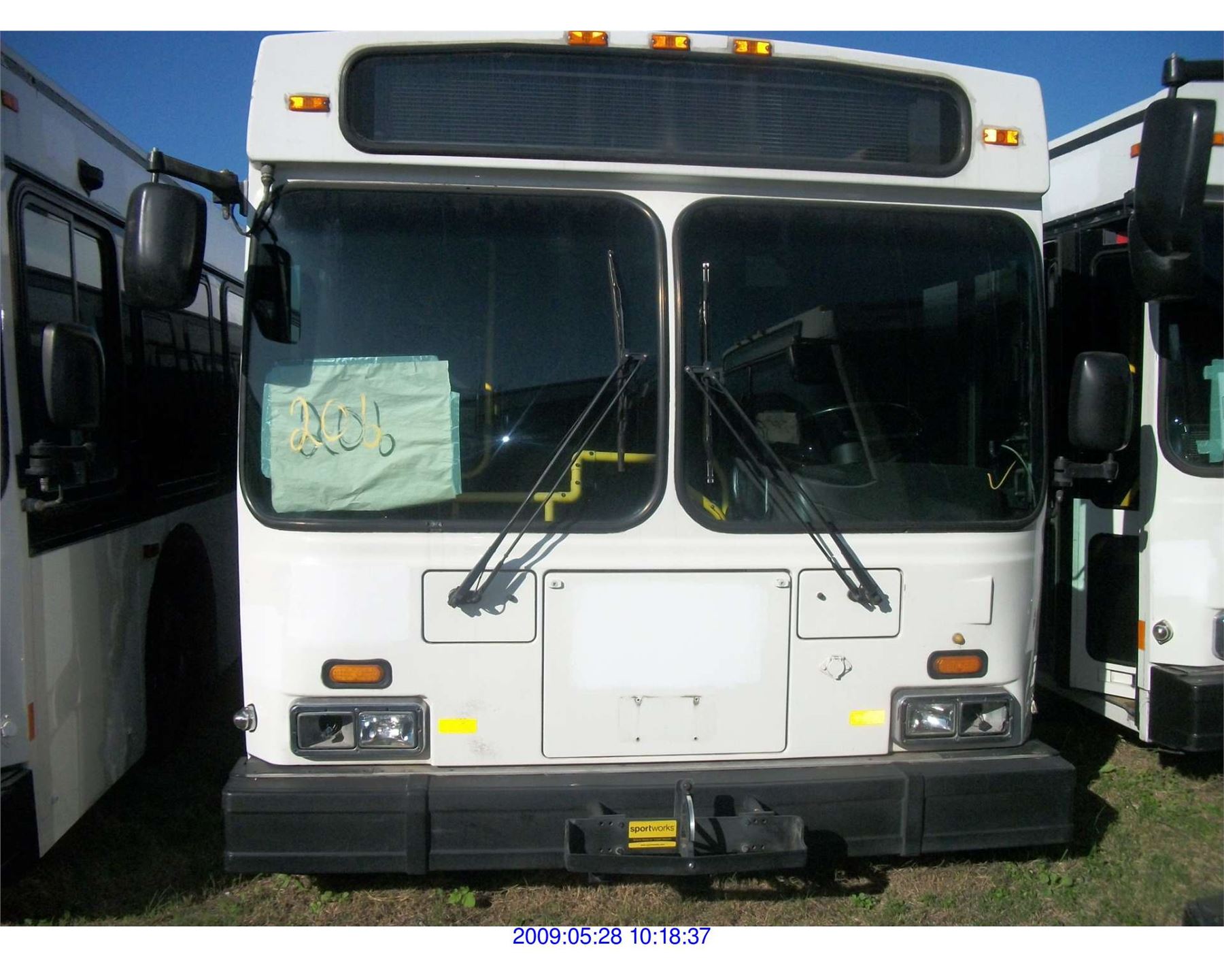 2003 - NEW FLYER D40LF