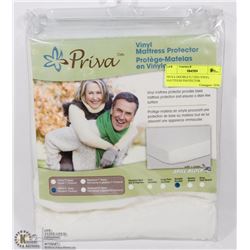 PRIVA DOUBLE FITTED VINYL MATTRESS PROTECTOR