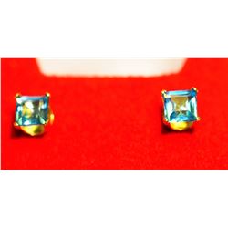 #18-14KT GOLD BLUE TOPAZ STUD EARRINGS