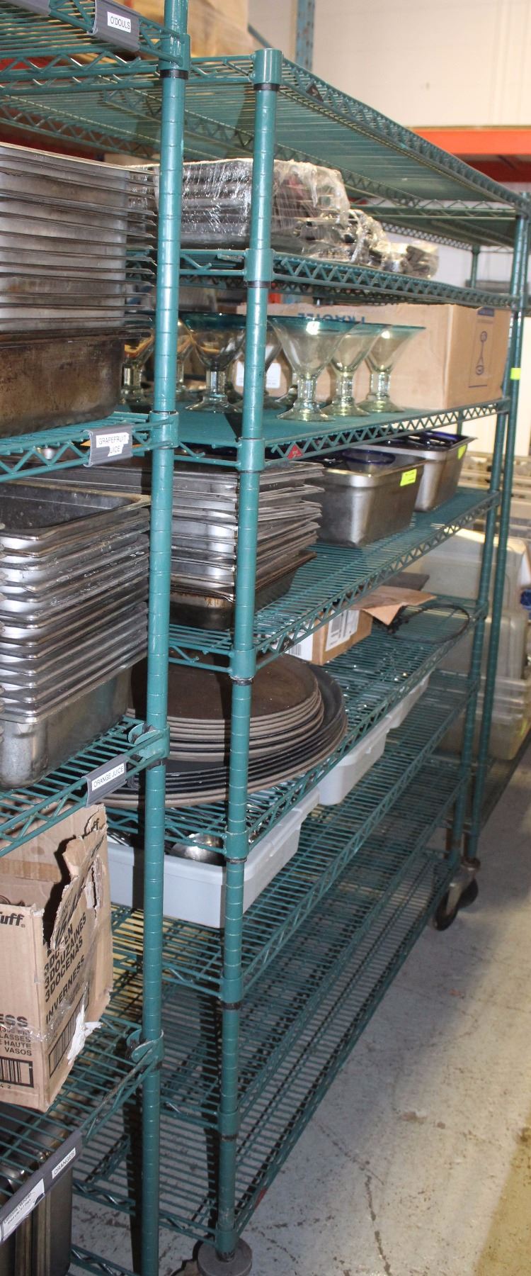 GREEN METRO 8 SHELF ROLLING RACK