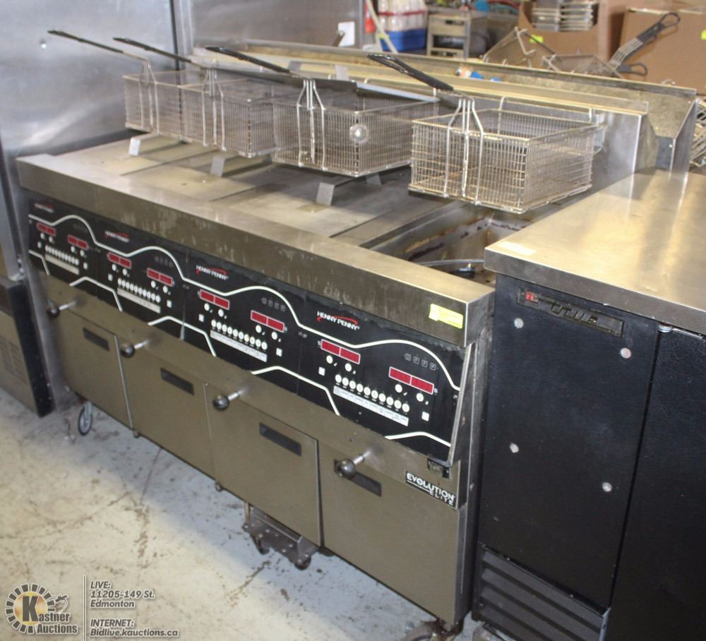 HENNY PENNY 4 BAY OPEN FRYER WITH BASKETS