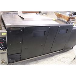 TRUE 2 DOOR LOCKING BAR BACK COOLER