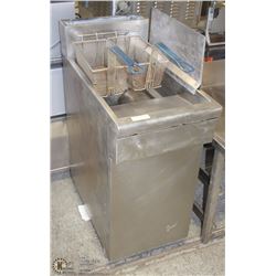QUEST DEEP FRYER MODEL MV-40/130
