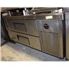 Image 1 : TRUE 2-DRAWER REFRIDGERATED WORK BASE