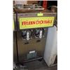 Image 1 : TAYLOR FROZEN BEVERAGE MACHINE 19X27X40