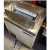 Image 1 : KELVINATOR ICE CREAM COOLER 31X31X41