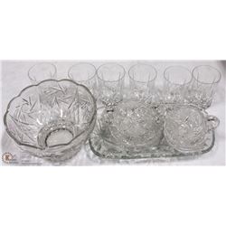 CRYSTAL & GLASS LOT INCL TUMBLERS , BOWLS, TRAY &
