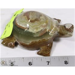 ONYX STONE CARVED TURTLE.