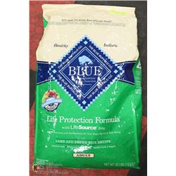 BLUE BUFFALO 30 LBS LAMB AND BROWN RICE DOG FOOD