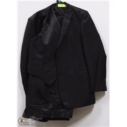 3PC ROYBALL UOMO SUIT WITH SIZE 50 JACKET & PANTS