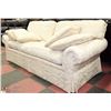 Image 1 : ESTATE IVORY COLOR SOFA WITH MANY THROW CUSHIONS