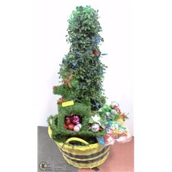 BASKET OF CHRISTMAS DECORATIONS.