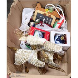 BOX OF ASSORTED CHRISTMAS DECORATIONS INCL 2 DEER