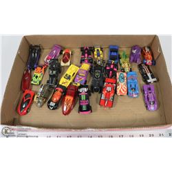 FLAT OF 26 HOTWHEELS CARS & TRUCKS