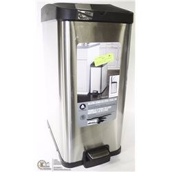 HOMETRENDS 30 LITRE STAINLESS PEDAL GARBAGE BIN