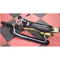SKI-DOO SNOW RACER