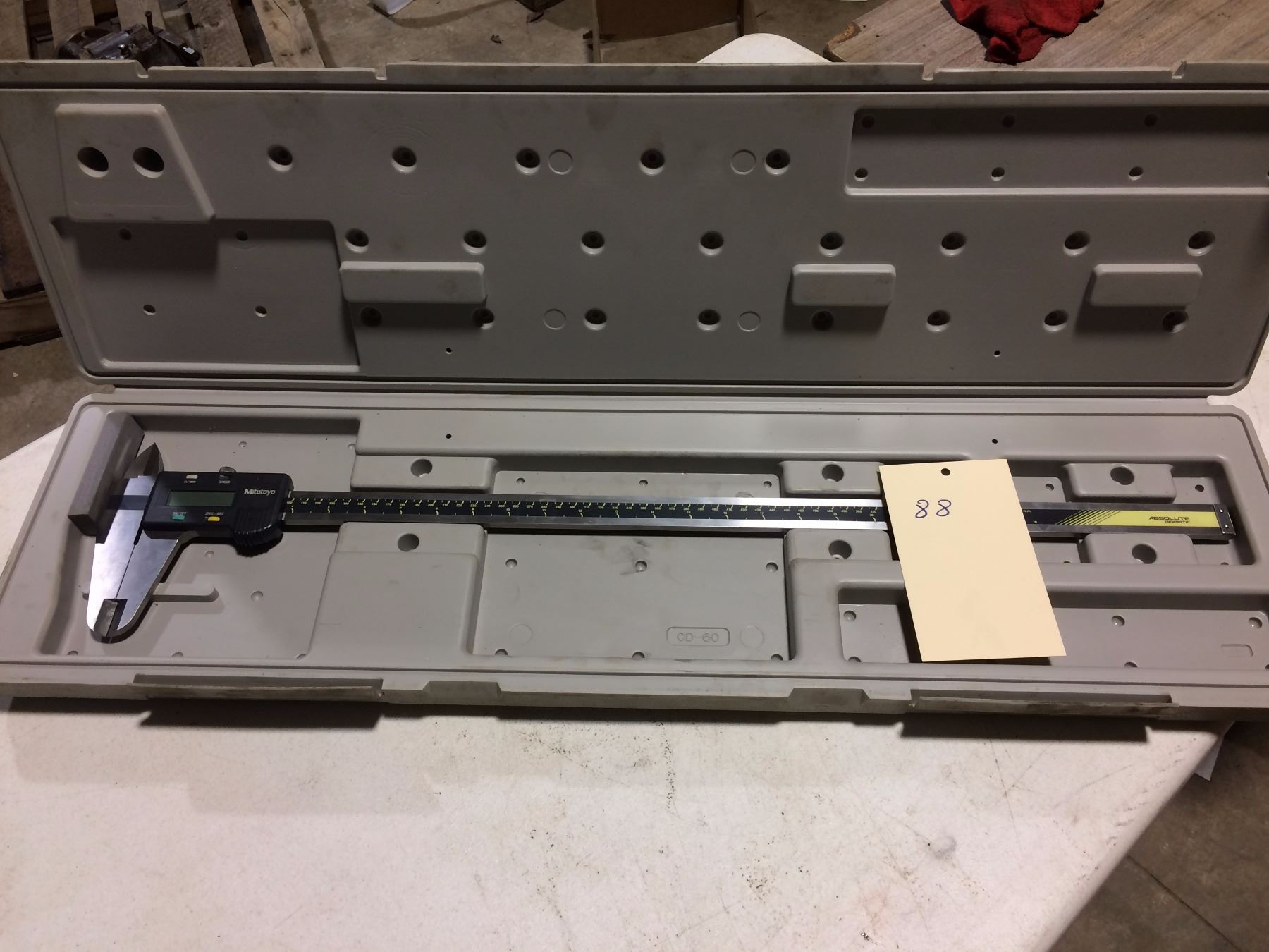 24 digital caliper Clearance