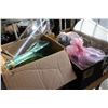 Image 2 : LOT OF DECORATIVE GLASS WARE AND CUPS AND VASES