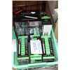 Image 1 : TRAY OF MENTHOL VAPE CARTRIDGES AND STARTER KITS