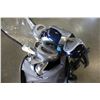 Image 3 : LOPEZ GOLF CLUBS IN BAG ON CART