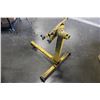 Image 1 : YELLOW ENGINE STAND