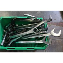 TOTE OF LARGE WRENCHES AND SOCKETS