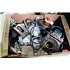 Image 1 : BOX OF ROUTER DREMEL AND CASTORS
