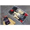 Image 3 : BOX OF NEW PAINT BRUSHES AND WORK GLOVES