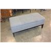 Image 1 : GREY FABRIC STORAGE BENCH