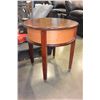 Image 2 : ROUND WOOD ENDTABLE
